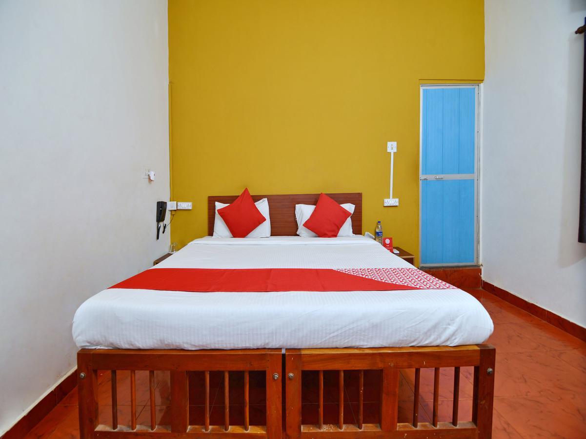 Oyo 10174 Kanta Guest House Бага Экстерьер фото