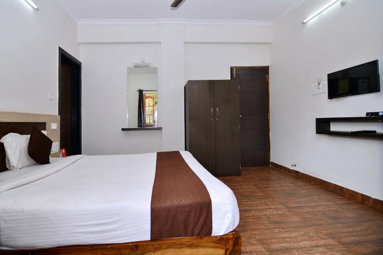 Oyo 10174 Kanta Guest House Бага Экстерьер фото